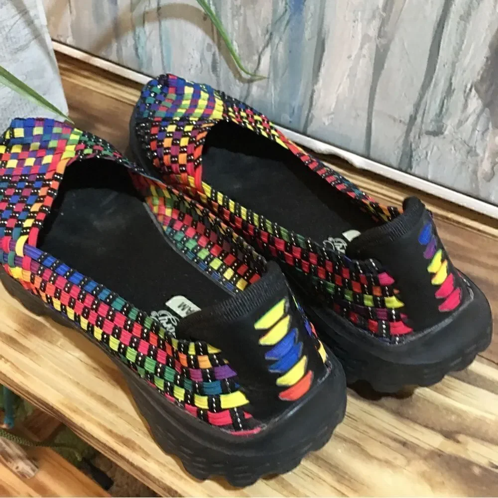 Memory Foam‎ Sneaker Flats design to fit all foot types